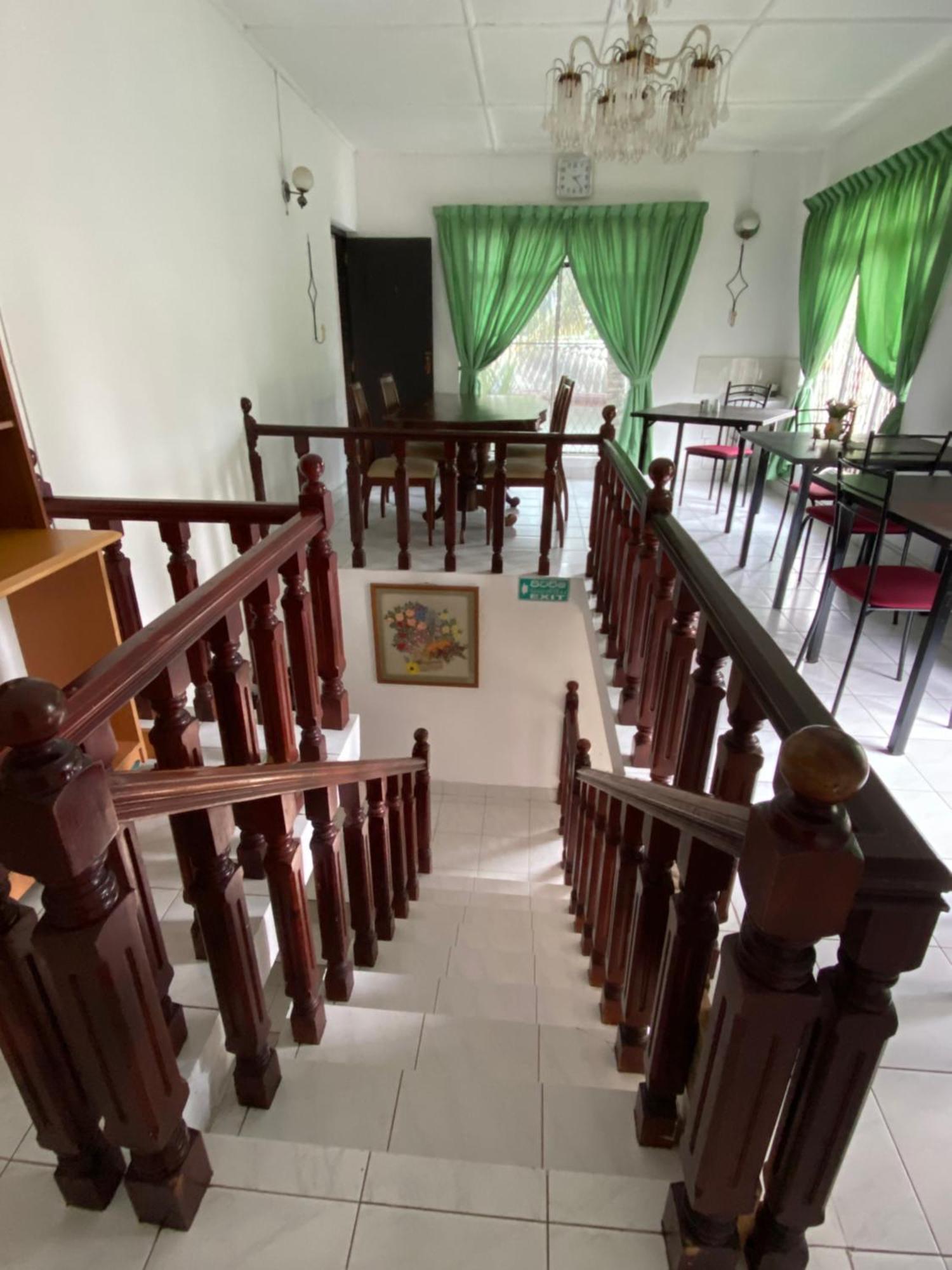 Cloud Inn Kandy Homestay ภายนอก รูปภาพ